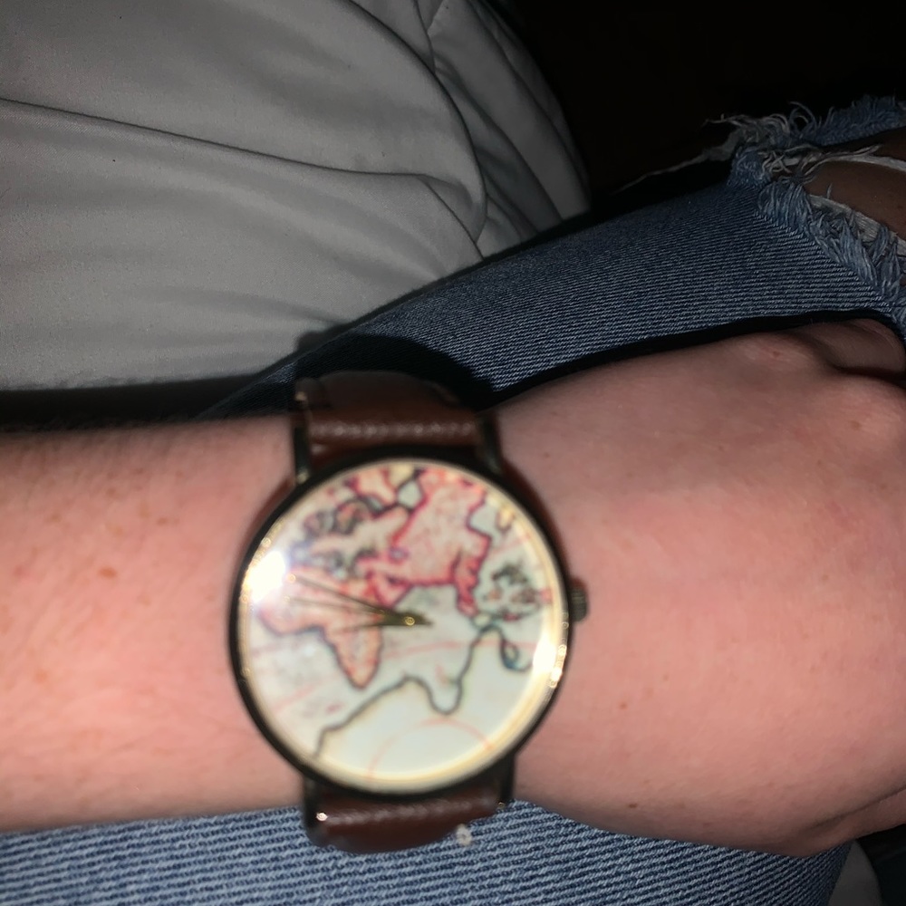 Countries Watch - Picture 3 of 3